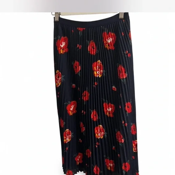 Babaton aritzia Red and Blue Pleated Pencil Midi Skirt - Picture 5 of 6